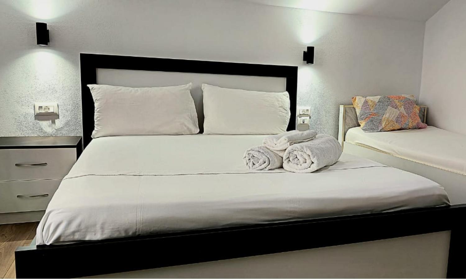 Guest House Pogradeci מראה חיצוני תמונה