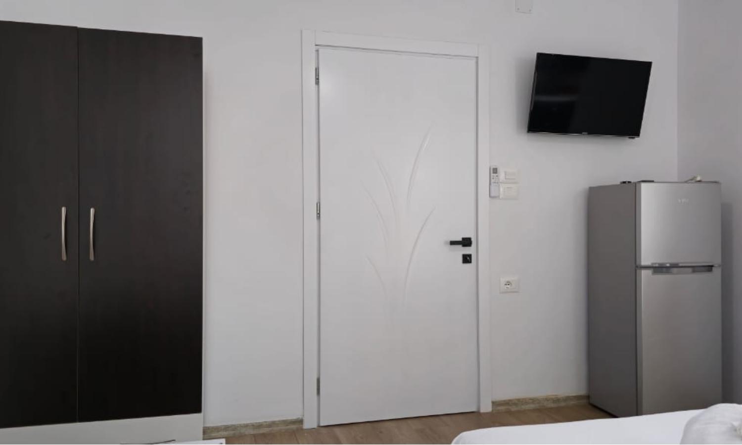 Guest House Pogradeci מראה חיצוני תמונה