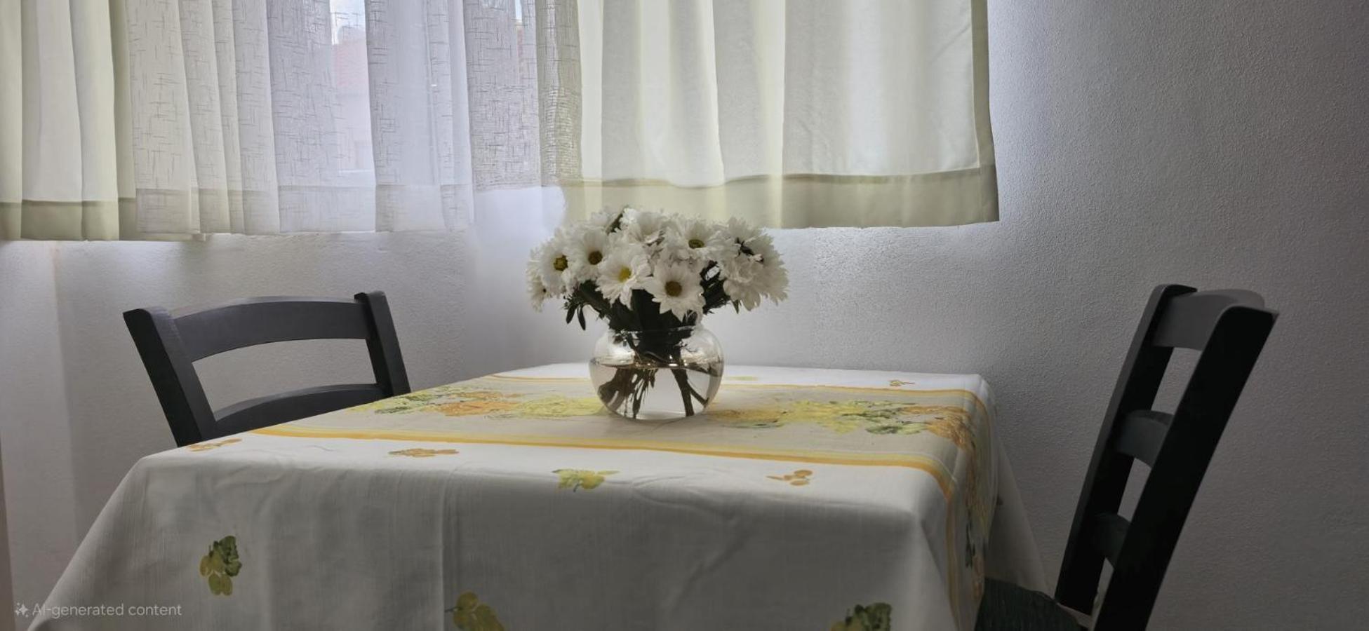Guest House Pogradeci מראה חיצוני תמונה