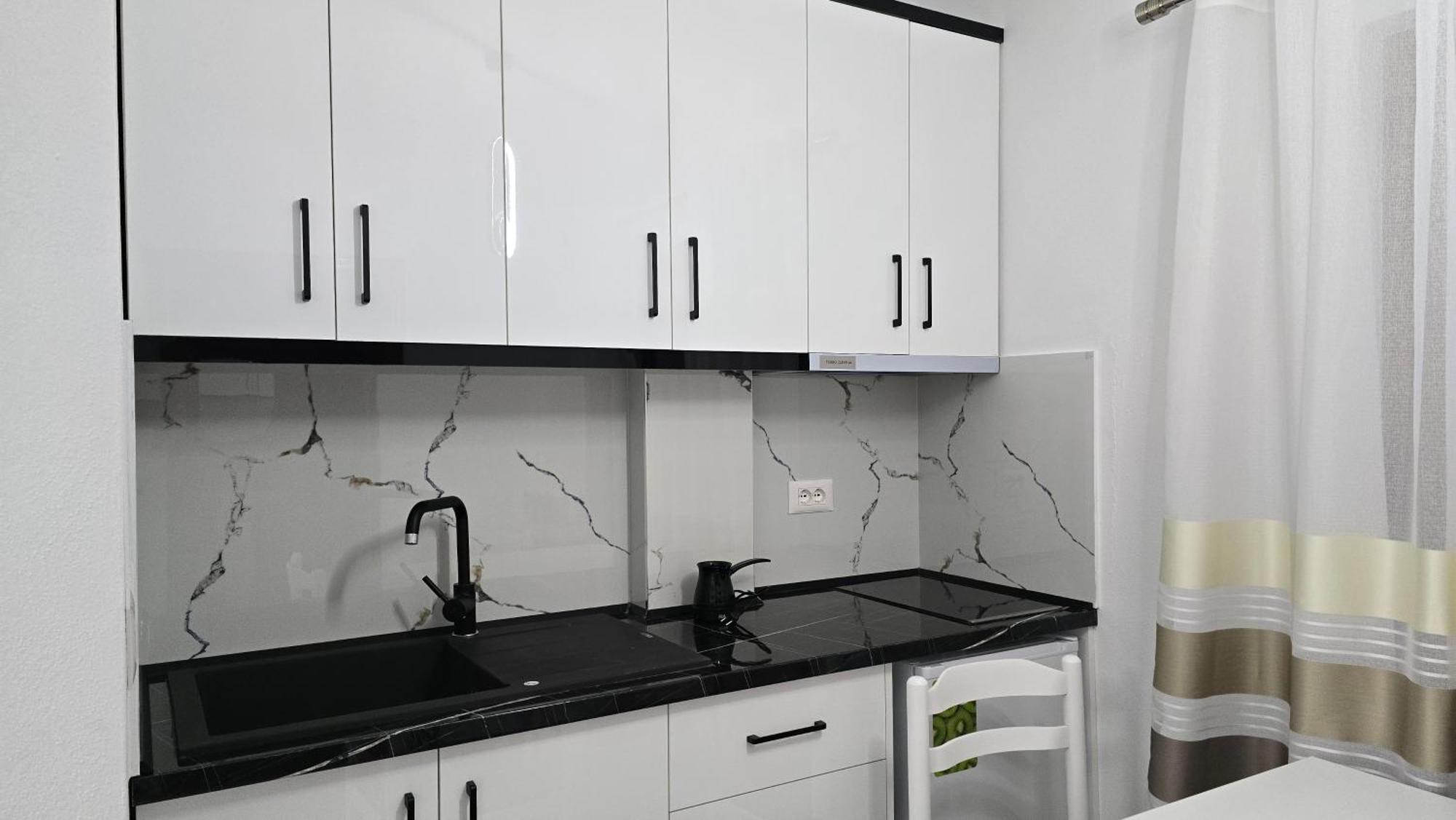 Guest House Pogradeci מראה חיצוני תמונה